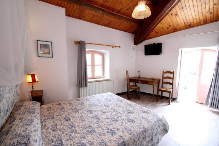 Logis Hotel Le Prieure Bourg-Saint-Andéol Exteriér fotografie
